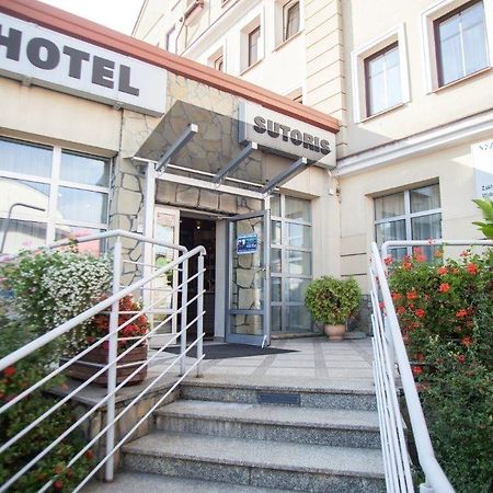 Hotel Sutoris Bochnia Luaran gambar