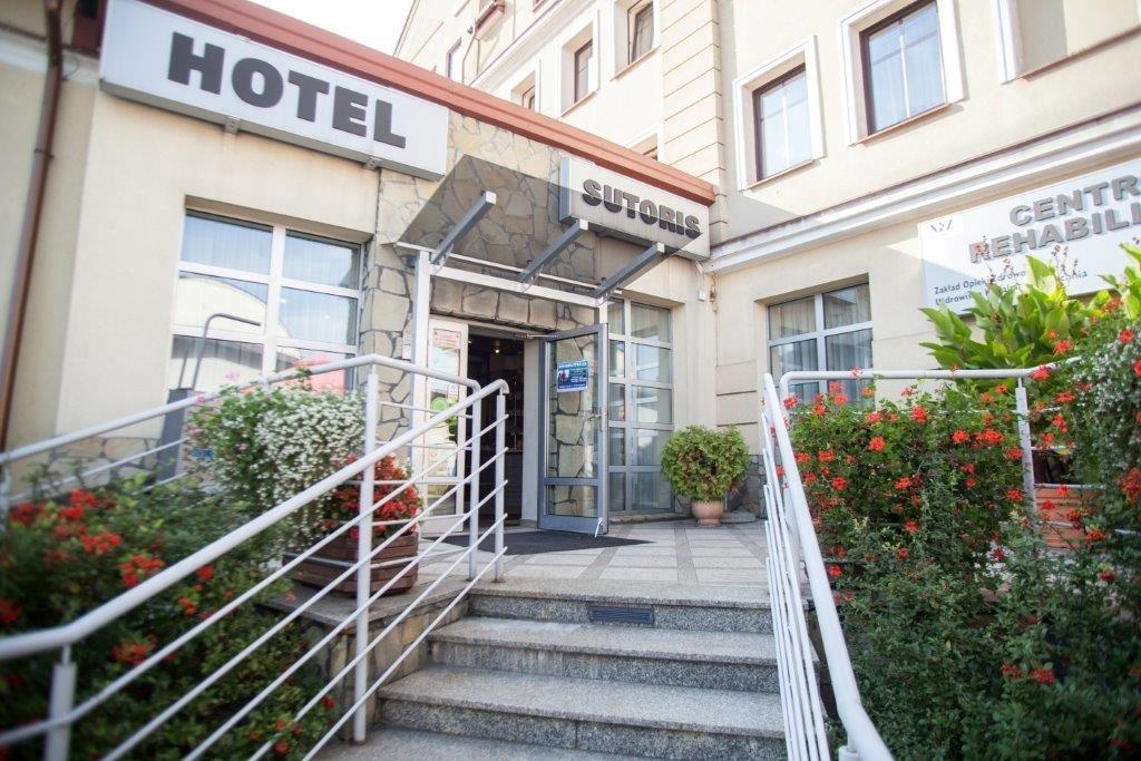 Hotel Sutoris Bochnia Luaran gambar