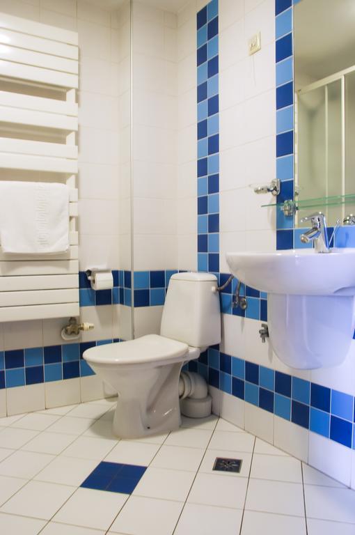 Hotel Sutoris Bochnia Bilik gambar